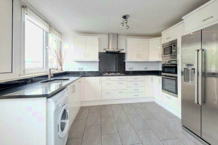 3 Bedroom Maisonette To Rent In Wendling, Haverstock Road, Belsize Park, NW5