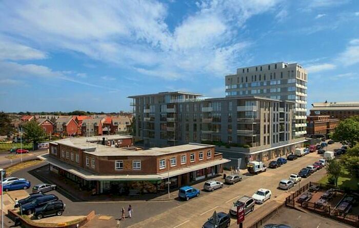 1 Bedroom Flat To Rent In Skyline, The Causeway, Worthing, BN12