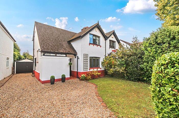 3 Bedroom Semi-Detached House For Sale In Farm Lane, West Purley, CR8