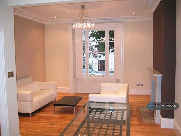 4 Bedroom Flat To Rent In Belsize Road, London, NW6