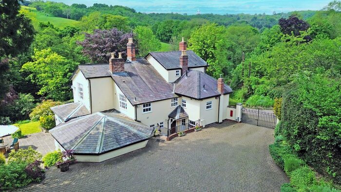 5 Bedroom Detached House For Sale In Winwood Heath Road Halesowen, Worcestershire, B62