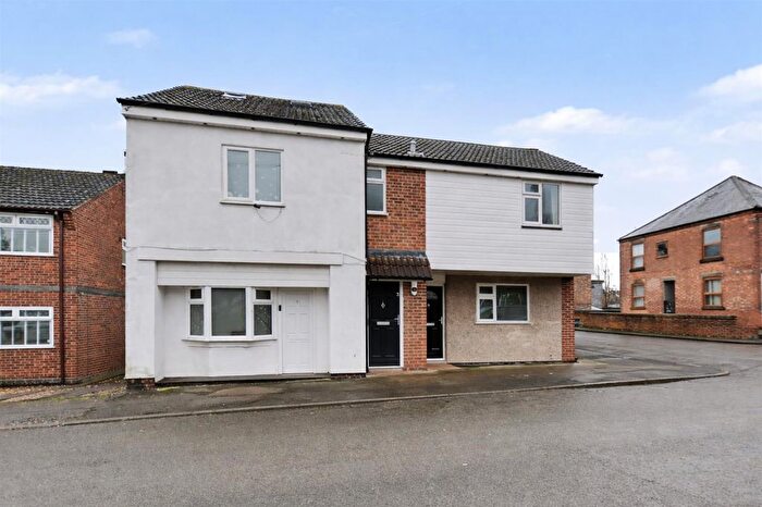 5 Bedroom Property For Sale In Norman Street, Ilkeston, DE7