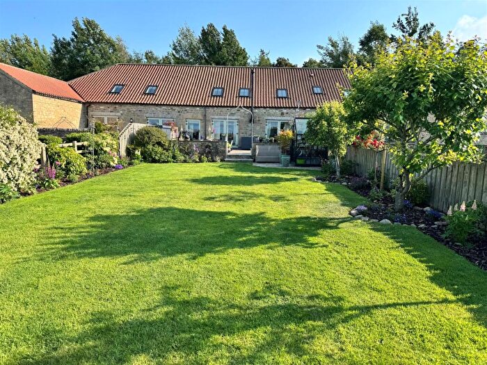 3 Bedroom House For Sale In The Fold, West Layton, North Yorkshire, DL11