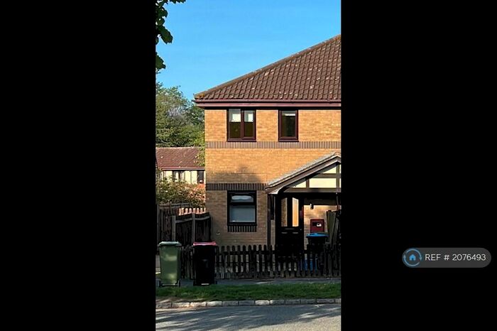 2 Bedroom Semi-Detached House To Rent In Fortescue Drive, Shenley Church End, Milton Keynes, MK5