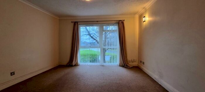 2 Bedroom Apartment To Rent In Kingscroft, Welwyn Garden City, AL7