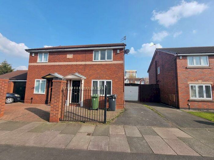 3 Bedroom Semi-Detached House To Rent In Irlam Road, Bootle, L20