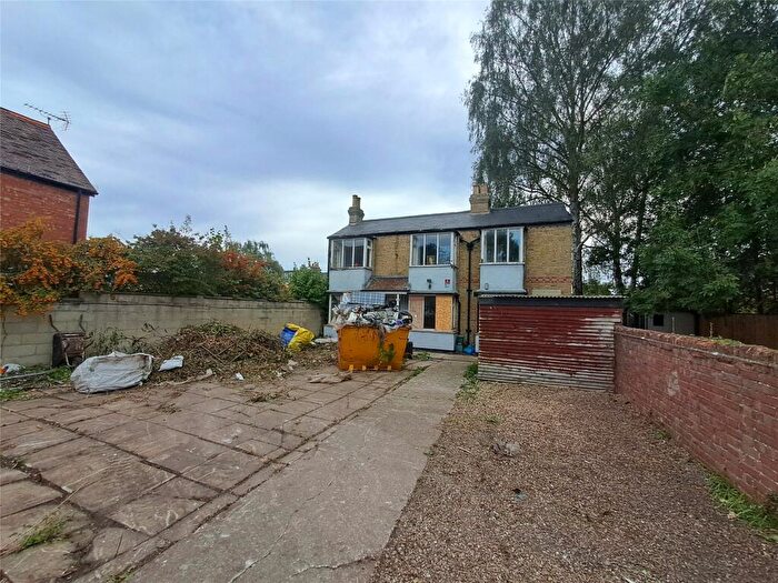 3 Bedroom Detached House For Sale In Abingdon Road, Oxford, OX1