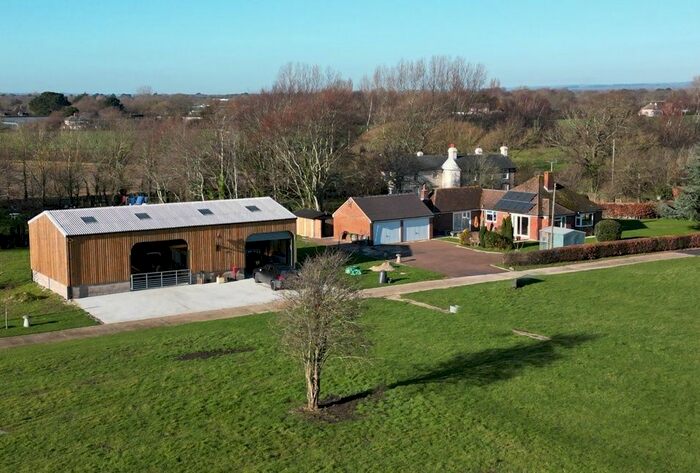 5 Bedroom Detached Bungalow For Sale In Rotten Row, Chichester, PO20