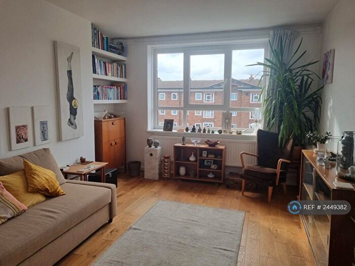 1 Bedroom Flat To Rent In Lea View House, London, E5