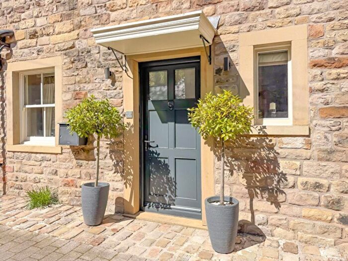 4 Bedroom End Of Terrace House For Sale In King Street, Whalley, Clitheroe, Lancashire, BB7