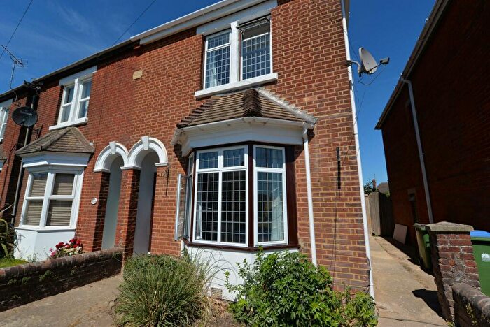 4 Bedroom Semi-Detached House To Rent In Mayfield Road, Southampton, SO17