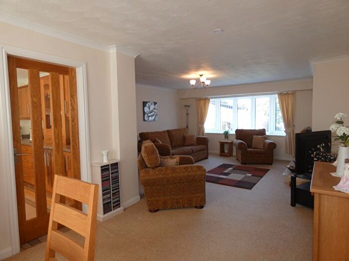 2 Bedroom Bungalow For Sale In Westmorland Close, Spennymoor, DL16