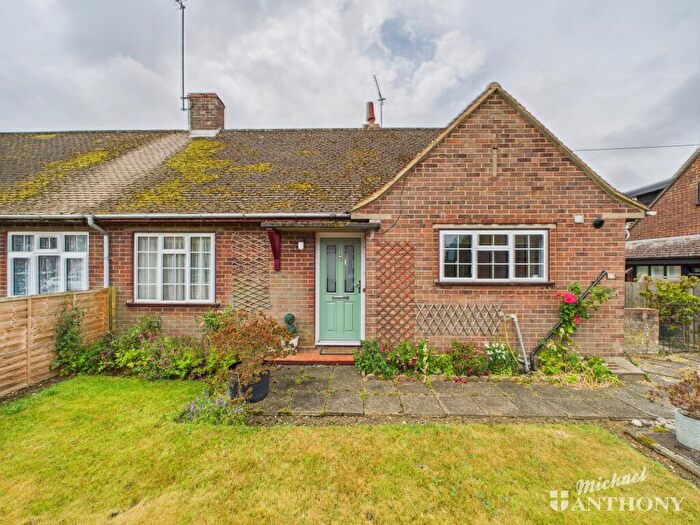 2 Bedroom Semi-Detached Bungalow For Sale In New Road, Drayton Parslow, MK17