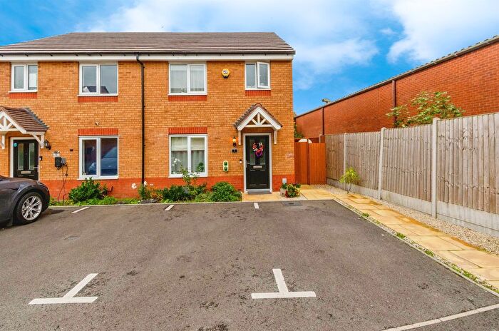 3 Bedroom Semi Detached House For Sale In Anode Grove, Walsall, WS3