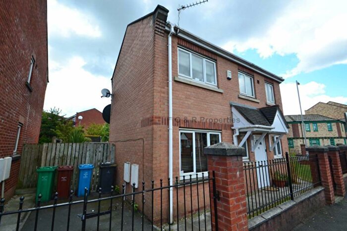 3 Bedroom Semi-Detached House To Rent In Ribston Street, Hulme, Manchester, M15