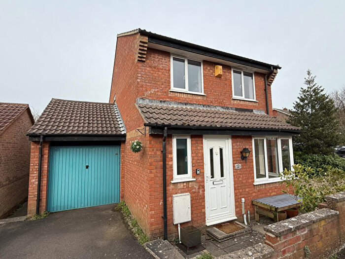 3 Bedroom Detached House To Rent In Pendragon Park, Glastonbury, Somerset, BA6