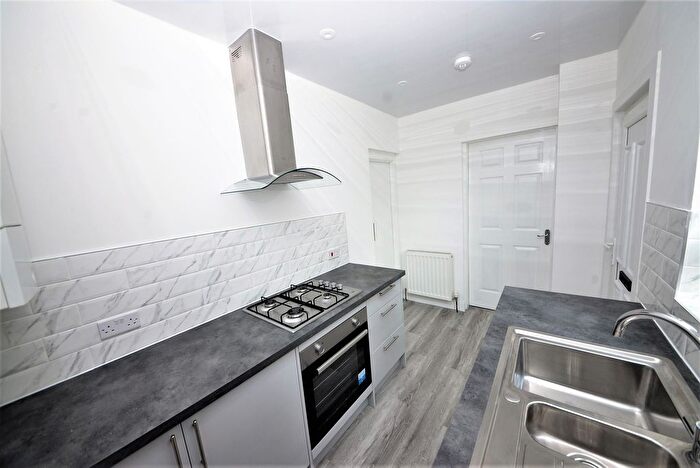 1 Bedroom Flat For Sale In College Street, Buckhaven, KY8