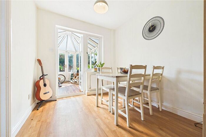 3 Bedroom Semi-Detached House For Sale In Woodfield Way, Theale, Reading, Berkshire, RG7