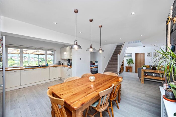 5 Bedroom Detached House For Sale In Rookery Way, Seaford, BN25