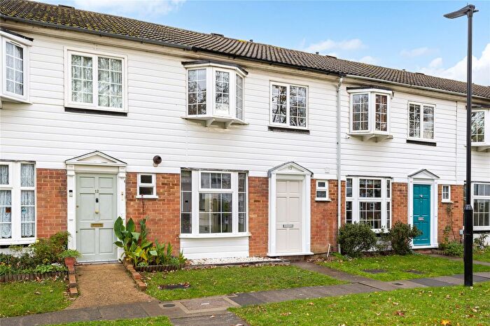 3 Bedroom Terraced House To Rent In Yeomans Mews, Isleworth, TW7