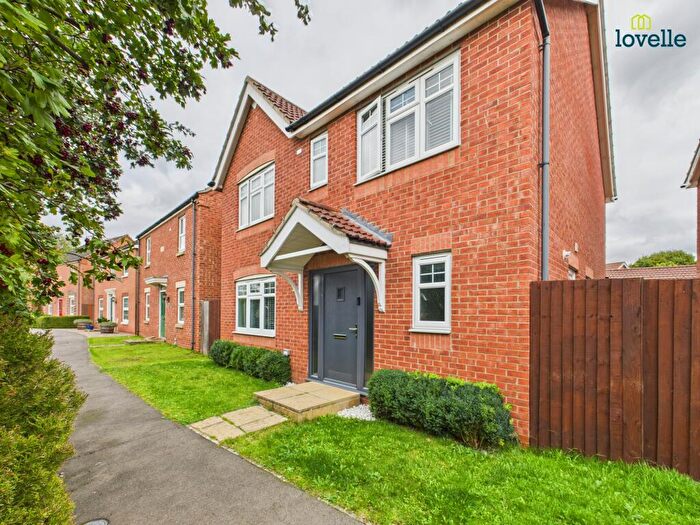 4 Bedroom Detached House For Sale In Plover Walk, Market Rasen, LN8