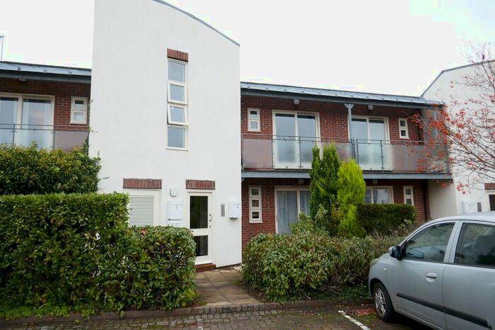 2 Bedroom Flat To Rent In Lowther Court, Lowther Street, York, YO31
