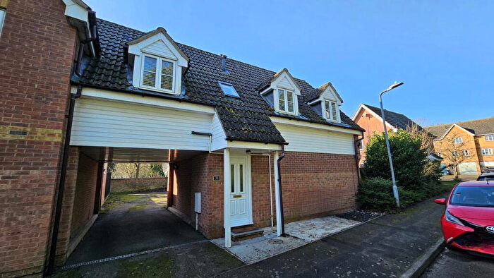 2 Bedroom Maisonette For Sale In Sycamore Grange, Ramsgate, CT11