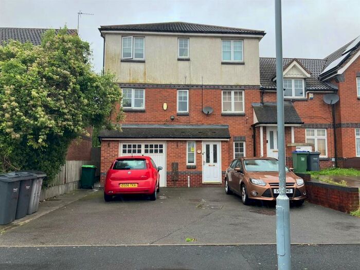 Houses for sale & to rent in B66 3AH, High Street, Soho And Victoria