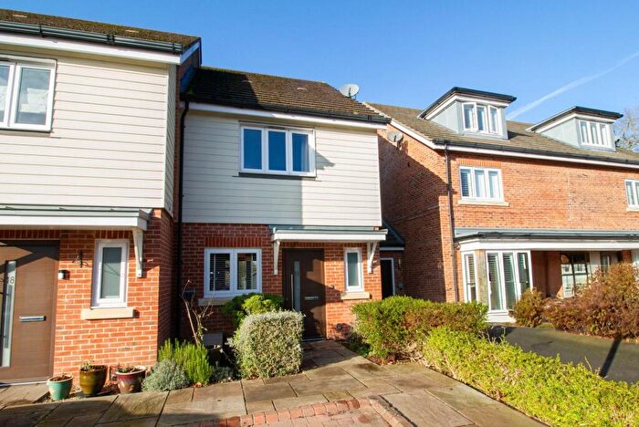 2 Bedroom Terraced House For Sale In Teaseltun, Fleet, GU51