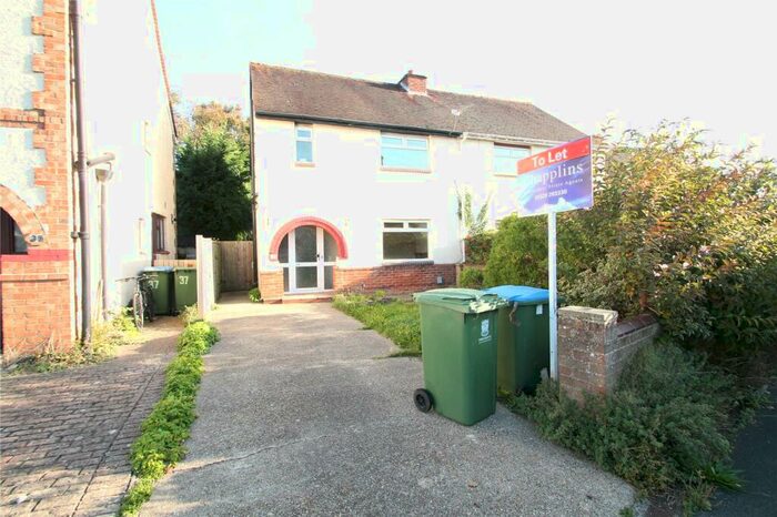 3 Bedroom Semi-Detached House To Rent In Belvoir Close, Fareham, Hampshire, PO16