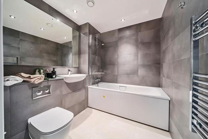 2 Bedroom Property To Rent In Cattle Market Road, Peterborough, PE1