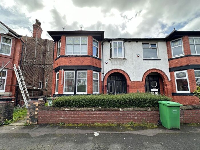 5 Bedroom Property To Rent In Kedleston Avenue, Victoria Park, £pppw, M14