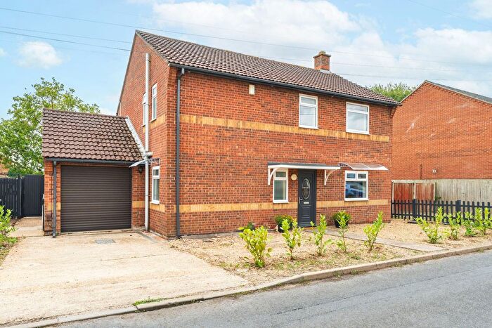 4 Bedroom Detached House For Sale In New Drove, Wisbech, PE13