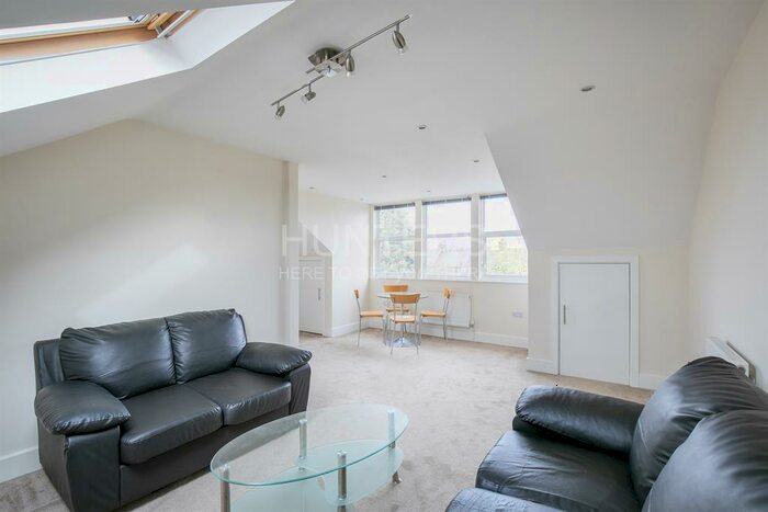1 Bedroom Flat To Rent In Huddlestone Road, London, NW2
