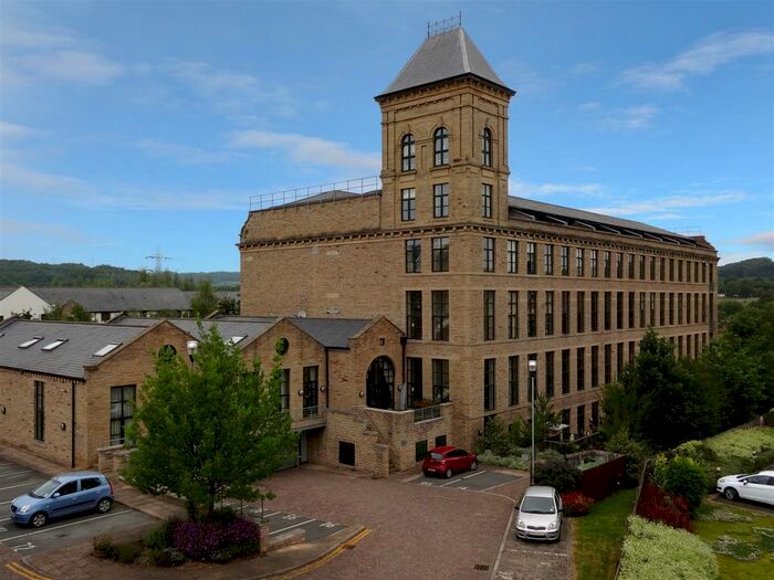 2 Bedroom Flat To Rent In Meadow Road, Apperley Bridge, Bradford, BD10