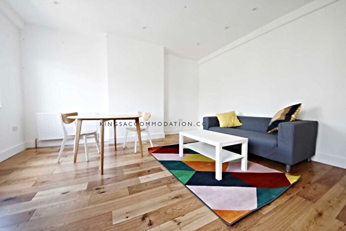 1 Bedroom Flat To Rent In Kennington Park Road, Kennington, SE11