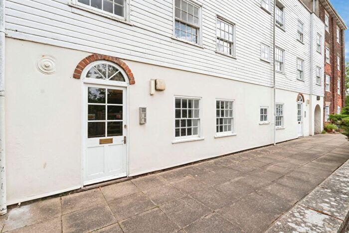1 Bedroom Flat For Sale In Bridge Street, Fakenham, NR21