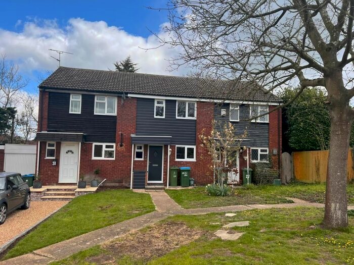 2 Bedroom Terraced House To Rent In Thackeray End, Aylesbury, HP19