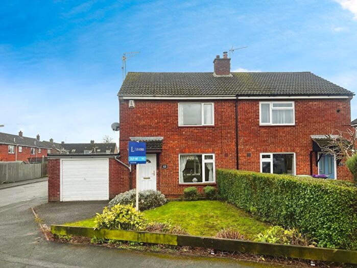 2 Bedroom Semi Detached House For Sale In Nairn Road, Stamford, Lincolnshire, PE9