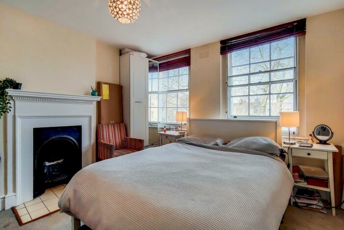 1 Bedroom Flat To Rent In Kennington Park Road, London, SE11