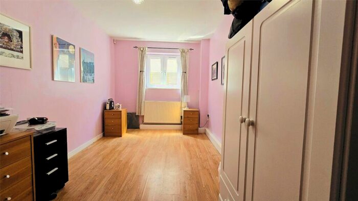 1 Bedroom Apartment To Rent In Wick Street, Wick, Littlehampton, West Sussex, BN17