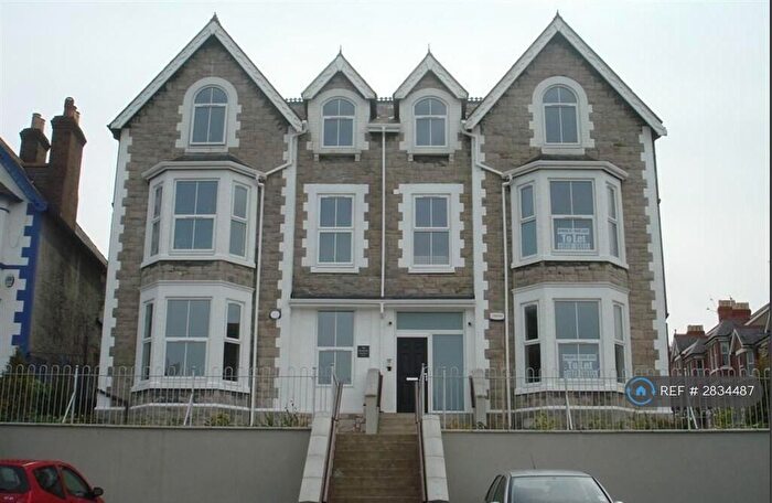 1 Bedroom Flat To Rent In The Grosvenor, Colwyn Bay, LL29