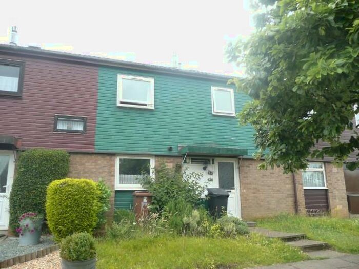 3 Bedroom Terraced House To Rent In Midfield Court, Thorplands, Northampton, NN3