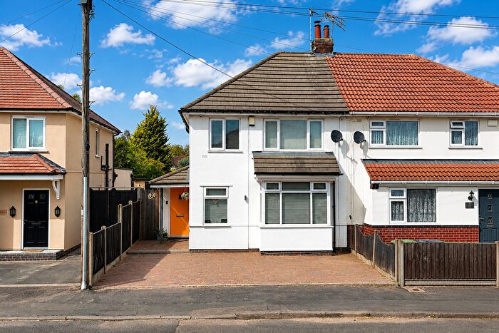 3 Bedroom Semi-Detached House For Sale In Kings Walk, Leicester Forest East, Leicester, Leicestershire, LE3
