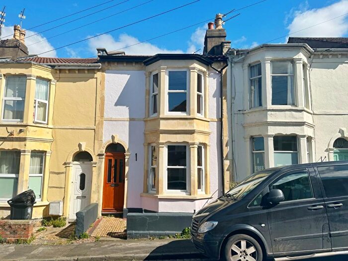 3 Bedroom Terraced House For Sale In Eve Road, Bristol, BS5