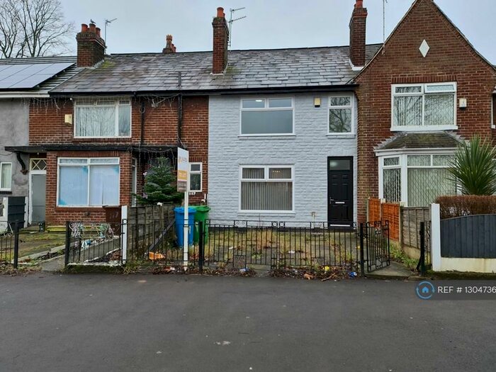 3 Bedroom Terraced House To Rent In Victoria Avenue, Manchester, M9