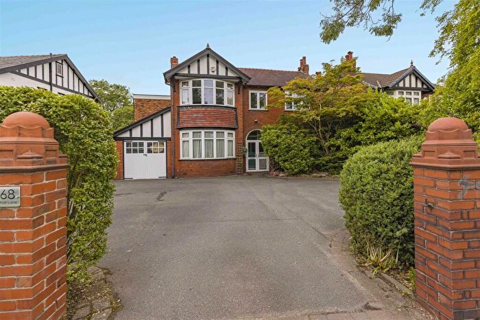 4 Bedroom Detached House For Sale In Bramhall Lane, Stockport, SK3