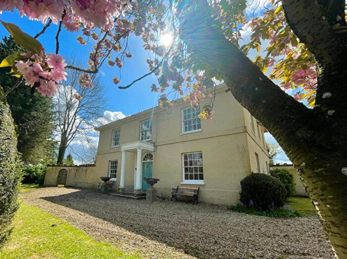 6 Bedroom Detached House For Sale In Kenninghall, Norfolk, NR16