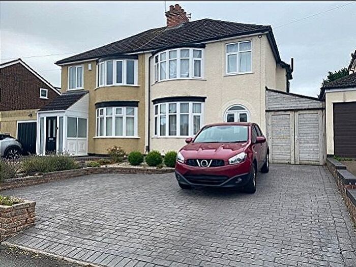 3 Bedroom Semi-Detached House To Rent In Green Lane, Claregate, Wolverhampton, WV6