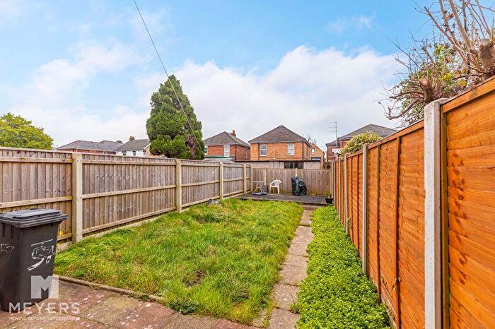 1 Bedroom Semi-Detached House To Rent In Brassey Road, Winton, BH9